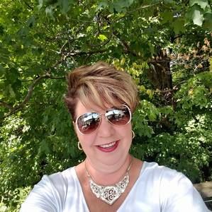 Meet your Posher, Raenese